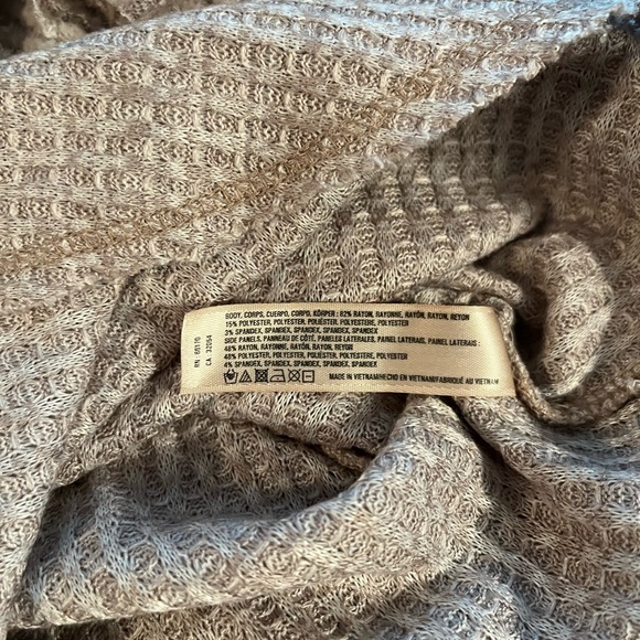 Saturday Sunday Anthro Waffle Knit Sweater Size M - Picture 6 of 6